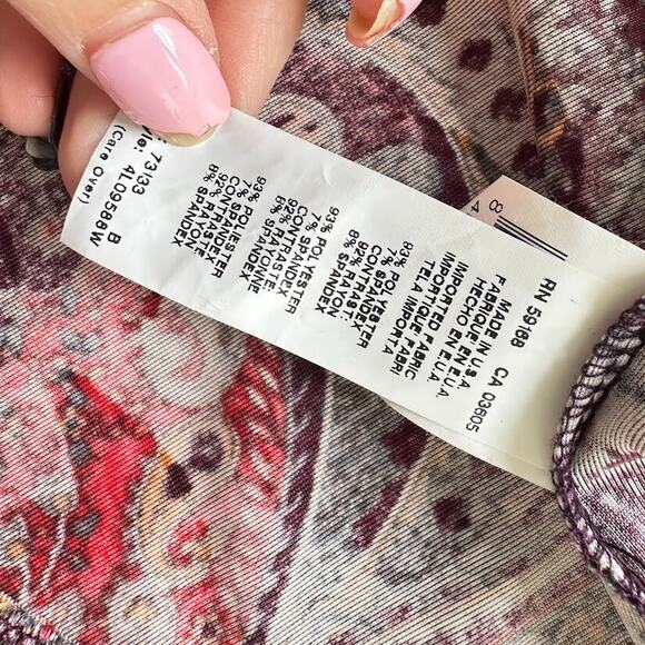 Karen Kane Paisley Stretch Velvet Pullover Top Plus Size 2x Casual Made in USA - Picture 6 of 8